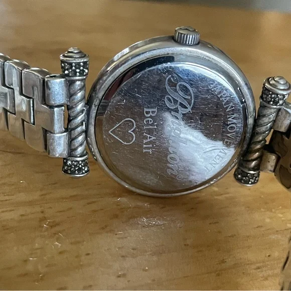 Silver Plated Watch Women’s Elegant bracelet timepiece Brighton New Battery - Picture 6 of 6